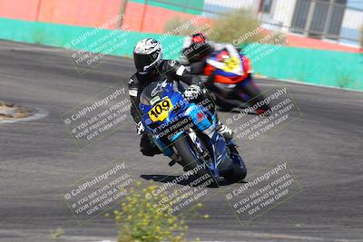 media/Jun-04-2022-WERA (Sat) [[b852bbbd55]]/Practice Races/3-600cc novices/